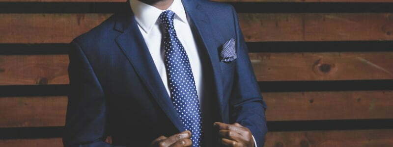 Corporate clothes - shirt and tie should match in color